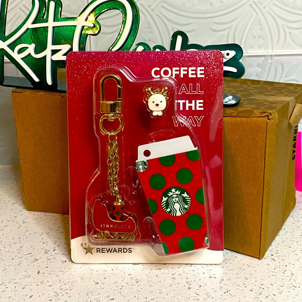 Starbucks Merry Christmas Coffee Cup Card w/Sleigh KeyChain & Reindeer Pin-China